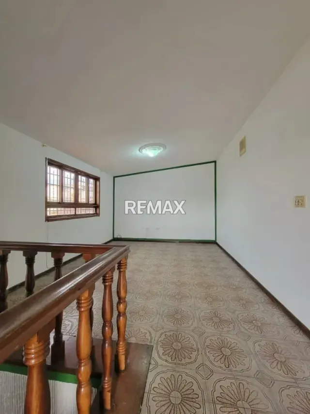 Casa en venta en la Avenida España a pie de calle, diagonal al antiguo bingo Flamingo - 9