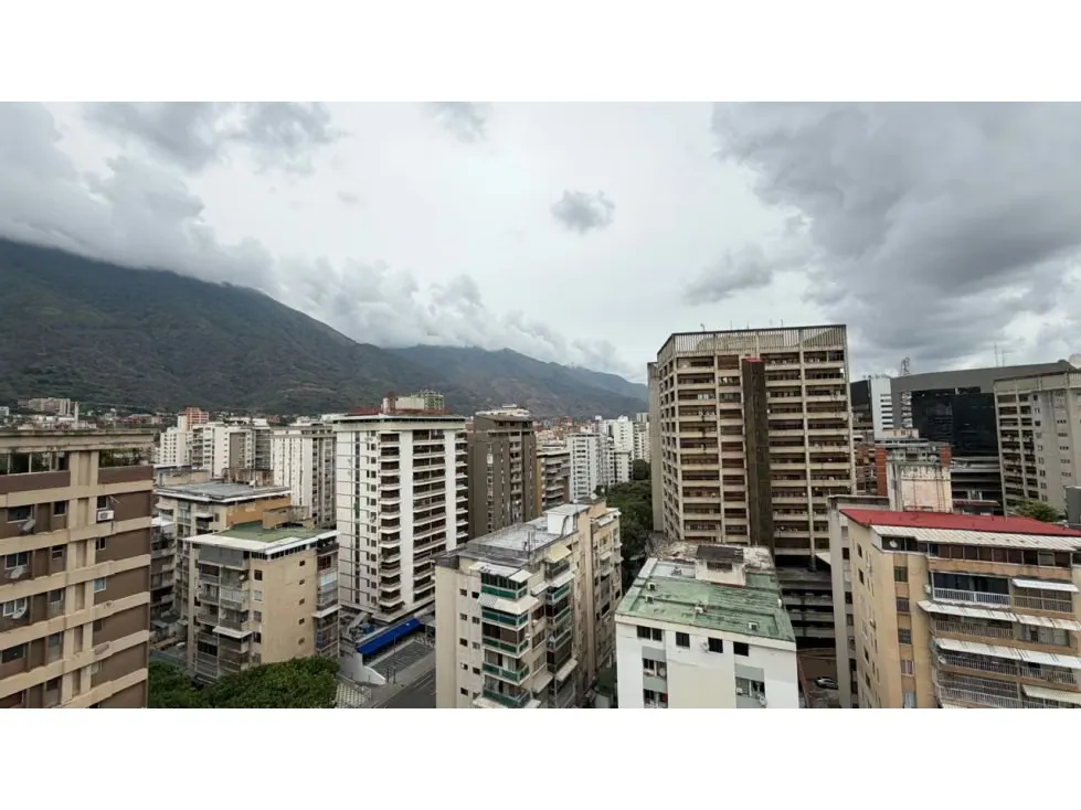 Vendo apartamento 97m2 Los Palos Grandes ref. Amarilla/piso alto - 29