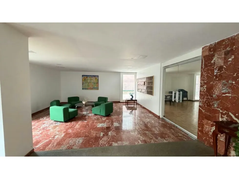 Vendo apartamento 97m2 Los Palos Grandes ref. Amarilla/piso alto - 5