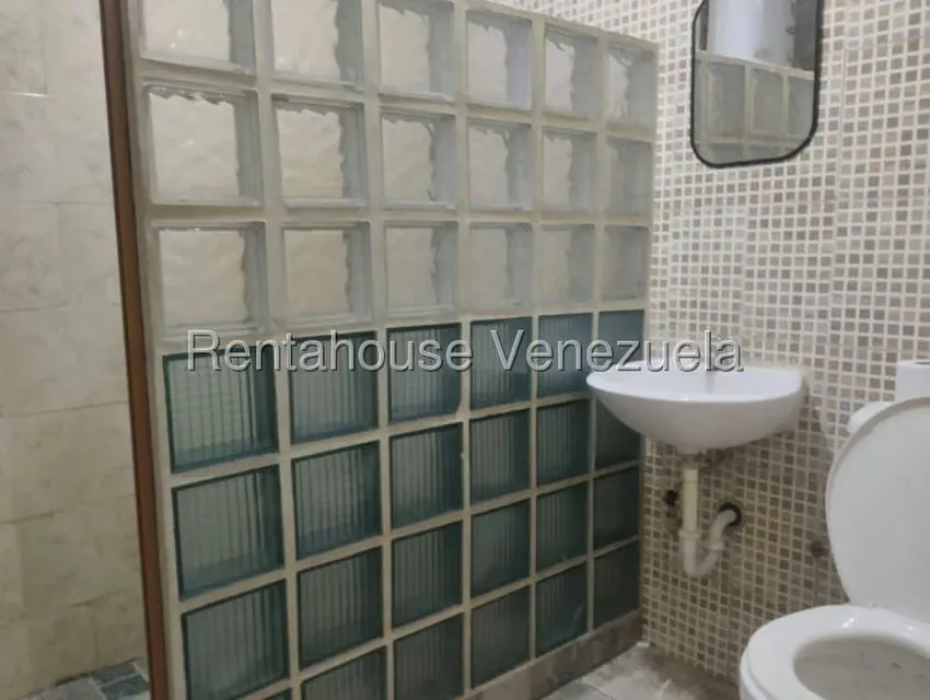 Casa (Multipes Niveles) en Venta en Bello Monte, Distrito Metropolitano - 17