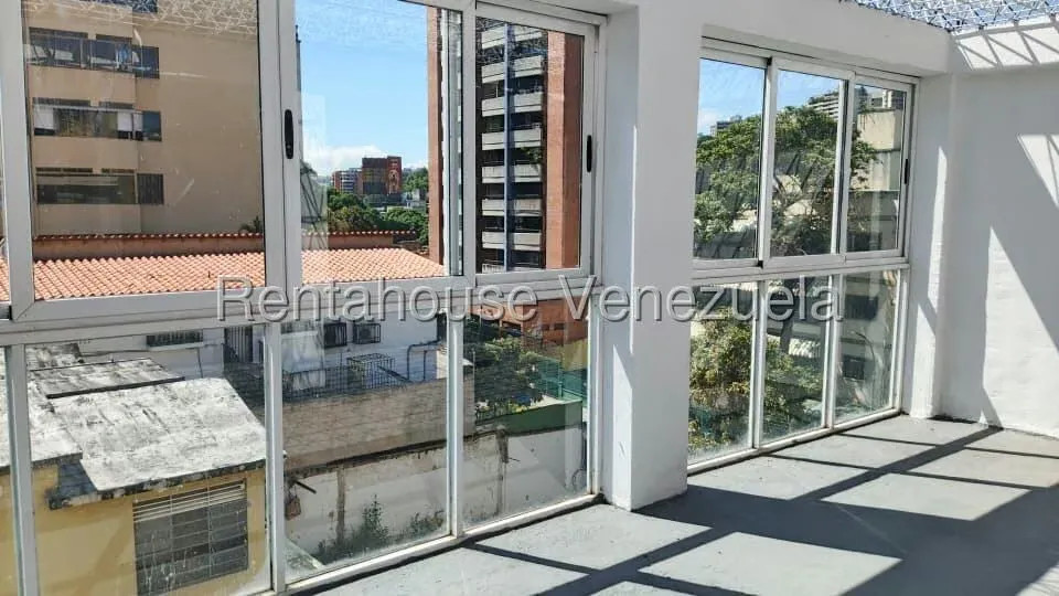 Casa (Multipes Niveles) en Venta en Bello Monte, Distrito Metropolitano - 25
