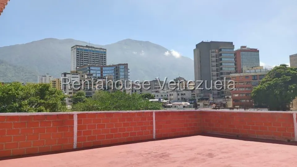 Casa (Multipes Niveles) en Venta en Bello Monte, Distrito Metropolitano - 38