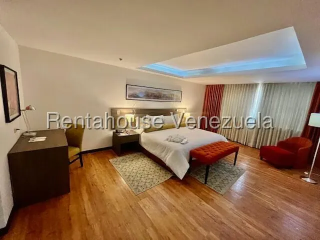 Apartamento (1 Nivel) en Venta en Chuao, Distrito Metropolitano - 10