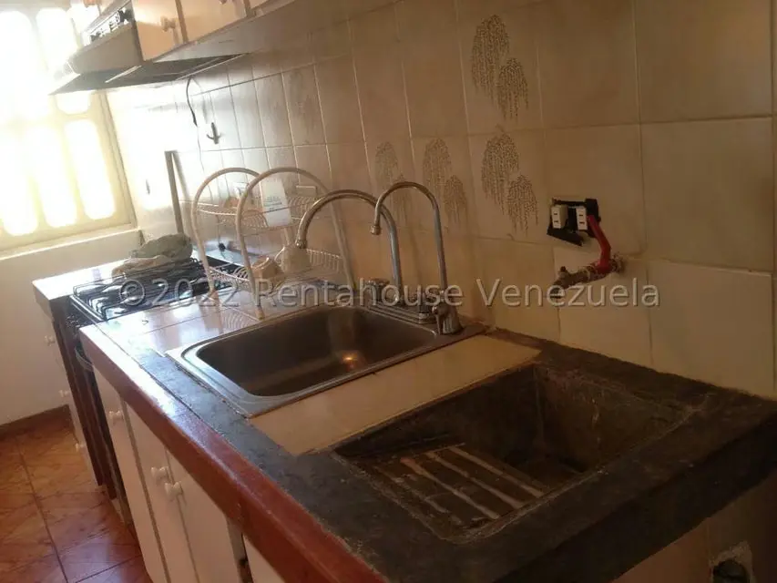 Casa (1 Nivel) en Venta en Macaracuay, Distrito Metropolitano - 5