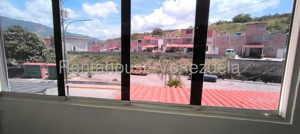 Townhouse (Multiples Niveles) en Venta en Bonaventure Country, Miranda - 23