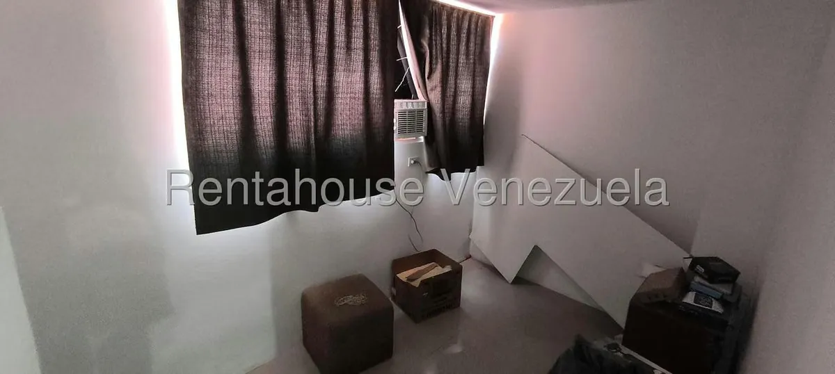 Townhouse (Multiples Niveles) en Venta en Bonaventure Country, Miranda - 24