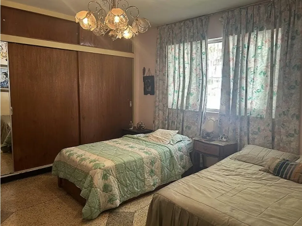 Se vende casa 311m2 Prados del Este 5137 - 9
