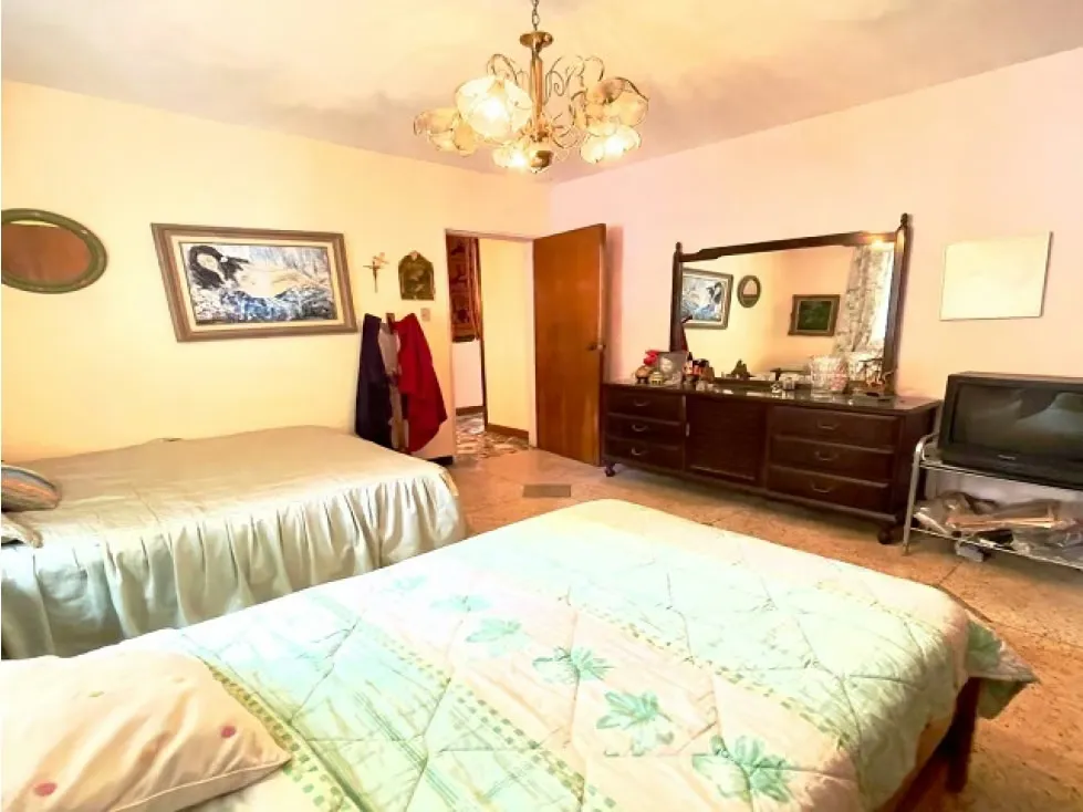 Se vende casa 311m2 Prados del Este 5137 - 10
