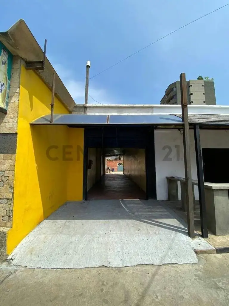 Local Comercial en alquiler en Lechería. Carrera 6