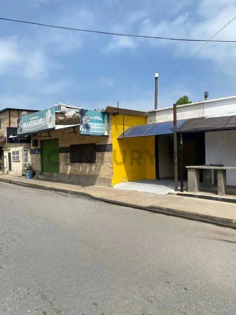 Local Comercial en alquiler en Lechería. Carrera 6 - 7