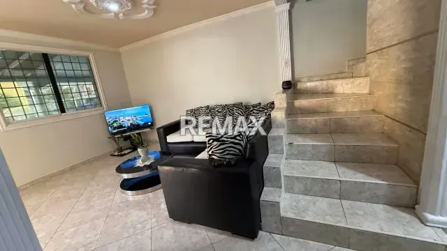 Venta de Townhouse – Los Frailes, San Diego - 13