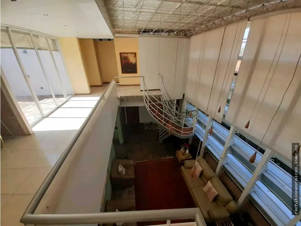 URB. EL MARQUES, CASA EN VENTA - 25