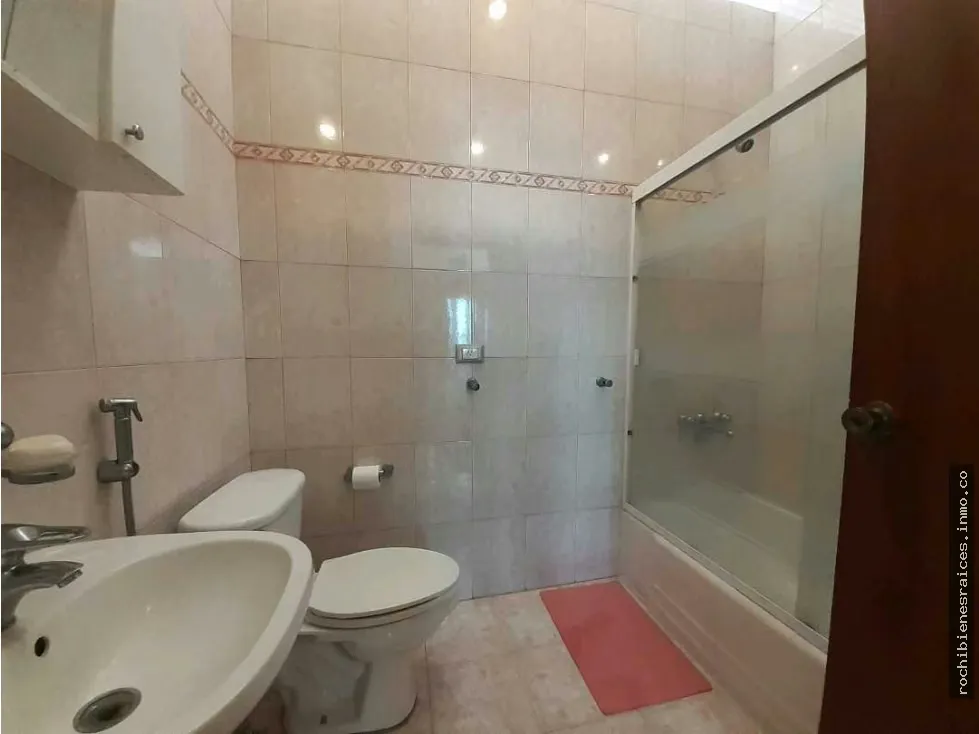 URB. EL MARQUES, CASA EN VENTA - 35