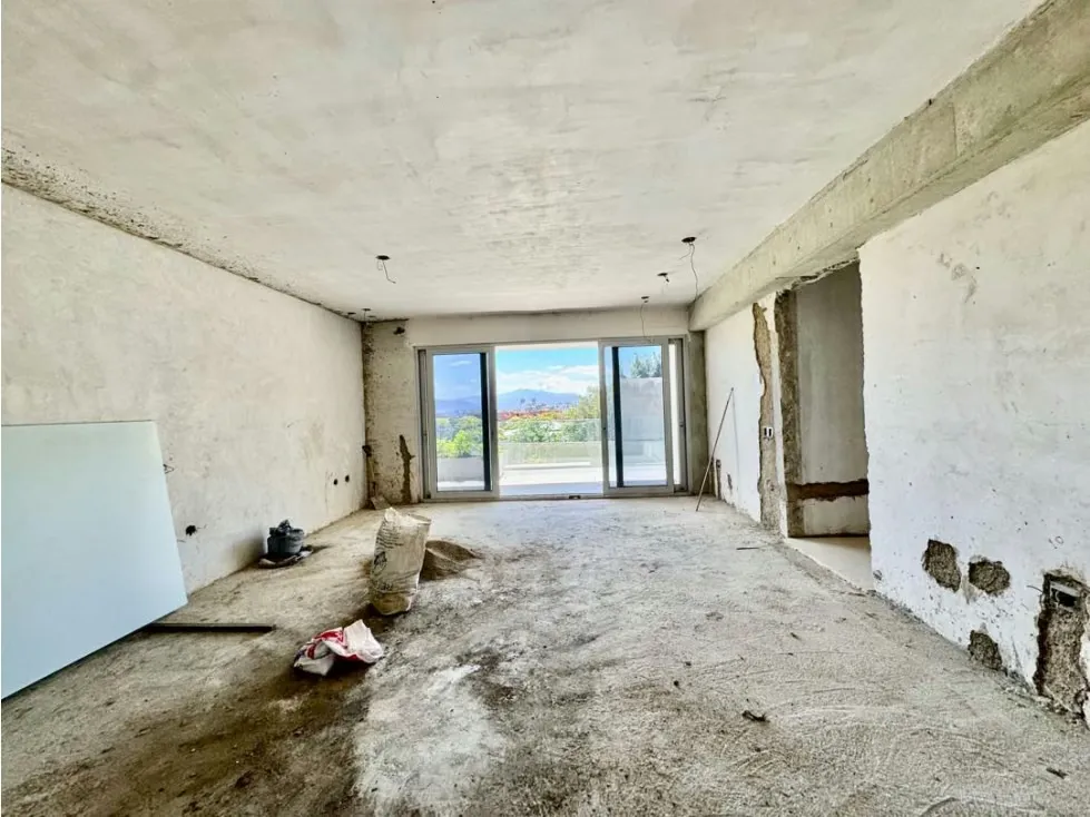 Se vende PB 851m2 4h+2s+ch/6b/5p Altamira - 6