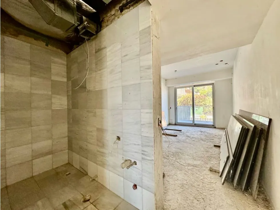 Se vende PB 851m2 4h+2s+ch/6b/5p Altamira - 10