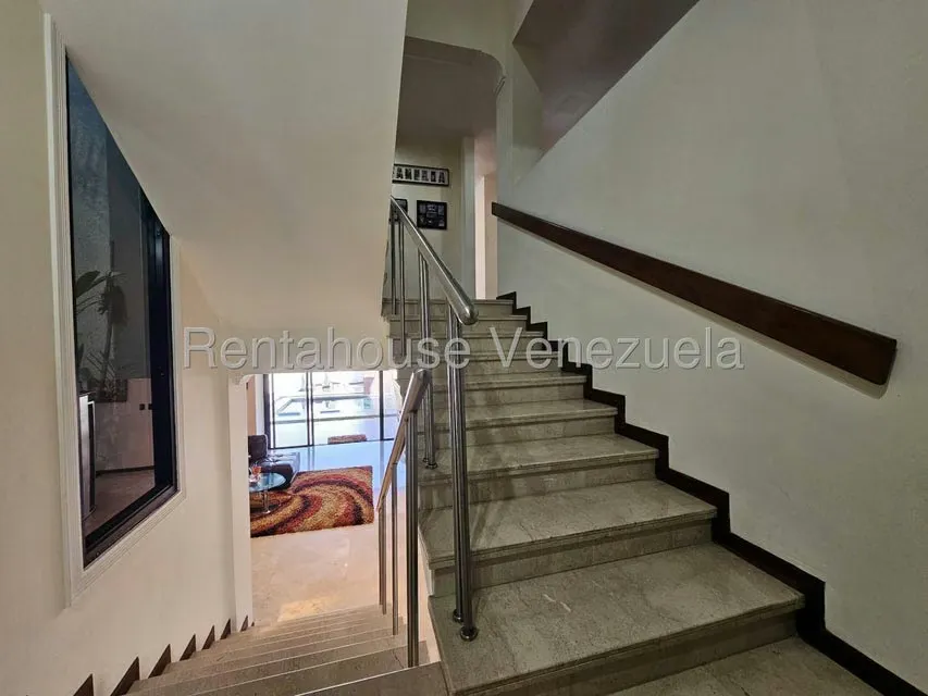 Casa (Multipes Niveles) en Venta en Los Naranjos del Cafetal, Distrito Metropolitano - 14