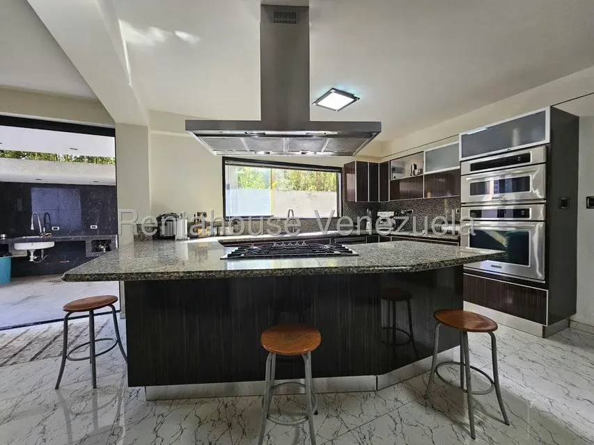 Casa (Multipes Niveles) en Venta en Los Naranjos del Cafetal, Distrito Metropolitano - 27