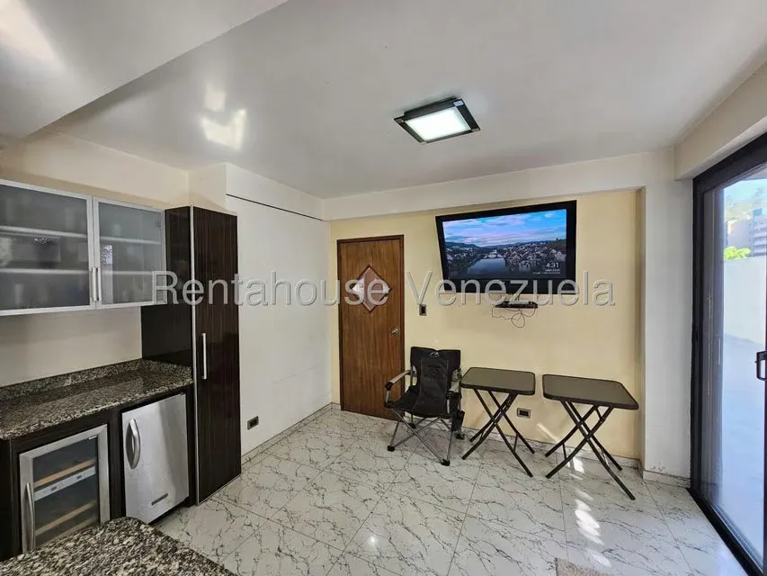 Casa (Multipes Niveles) en Venta en Los Naranjos del Cafetal, Distrito Metropolitano - 31