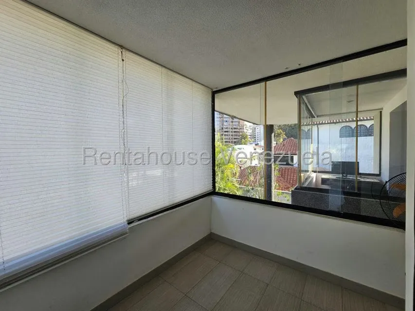 Casa (Multipes Niveles) en Venta en Los Naranjos del Cafetal, Distrito Metropolitano - 54