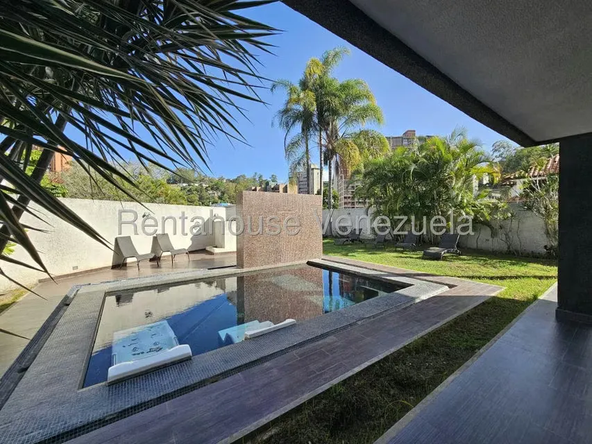 Casa (Multipes Niveles) en Venta en Los Naranjos del Cafetal, Distrito Metropolitano - 60