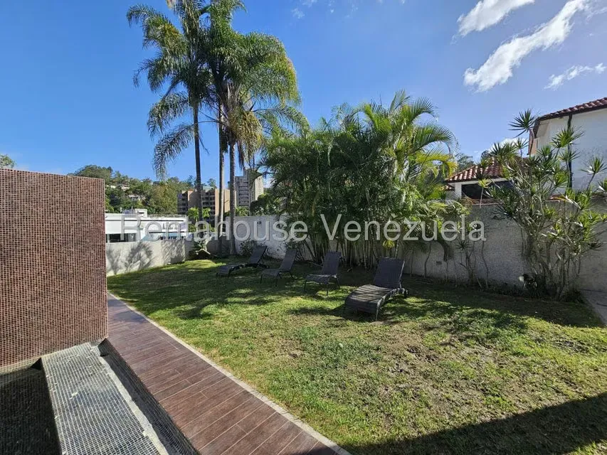 Casa (Multipes Niveles) en Venta en Los Naranjos del Cafetal, Distrito Metropolitano - 65