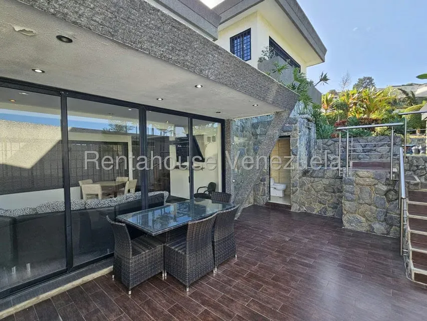 Casa (Multipes Niveles) en Venta en Los Naranjos del Cafetal, Distrito Metropolitano - 70