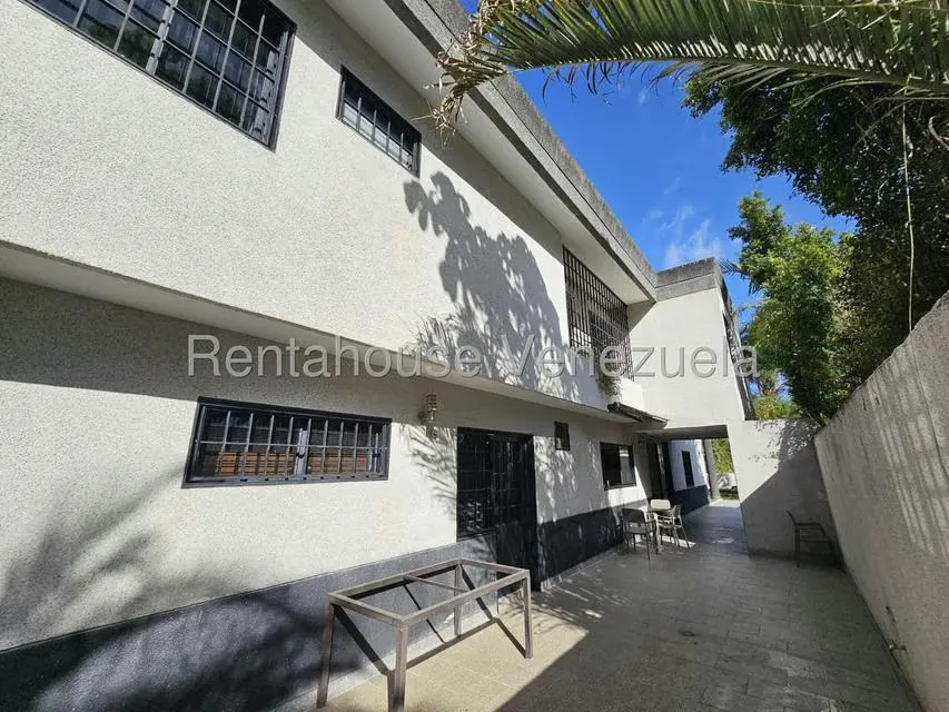 Casa (Multipes Niveles) en Venta en Los Naranjos del Cafetal, Distrito Metropolitano - 74