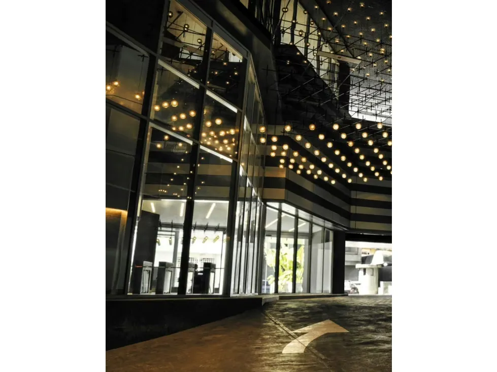 Se alquila Oficina 135m² Las Mercedes