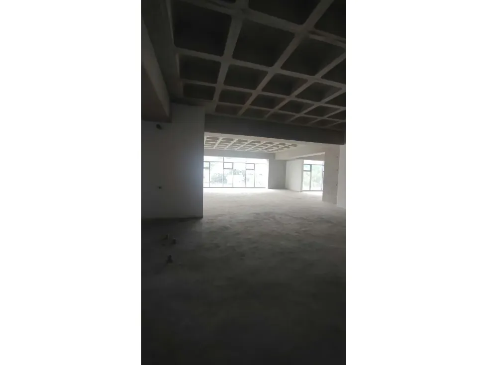 Se alquila Oficina 135m² Las Mercedes - 5