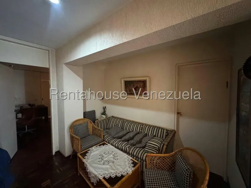 Apartamento (1 Nivel) en Venta en La Florida, Distrito Metropolitano - 27