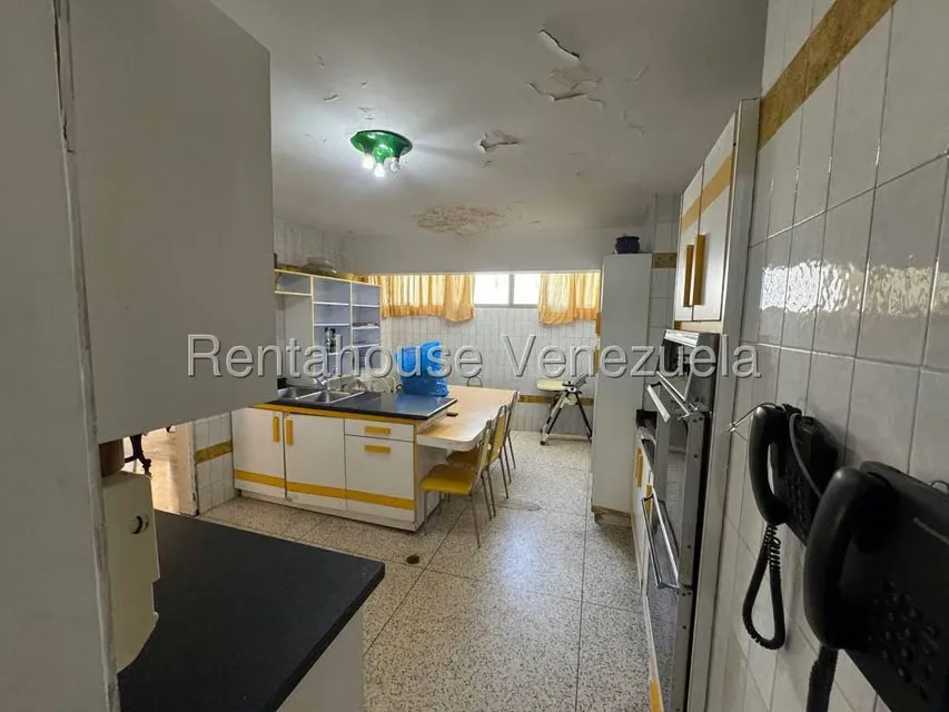 Apartamento (1 Nivel) en Venta en La Florida, Distrito Metropolitano - 9
