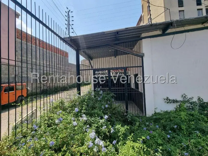 Terreno (Comercial) en Venta en Centro, Lara - 11