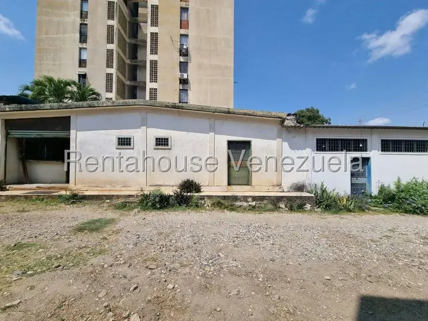 Terreno (Comercial) en Venta en Centro, Lara - 3