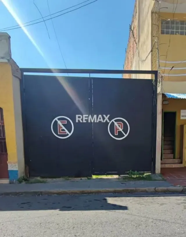 terreno en venta calle páez centro de maracay