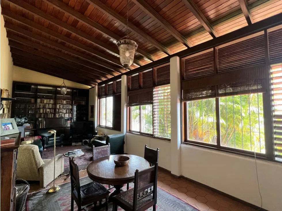 Se vende casa Lomas de Mirador 1.500m² de terreno 7H+3S/5B+S/7PE - 4
