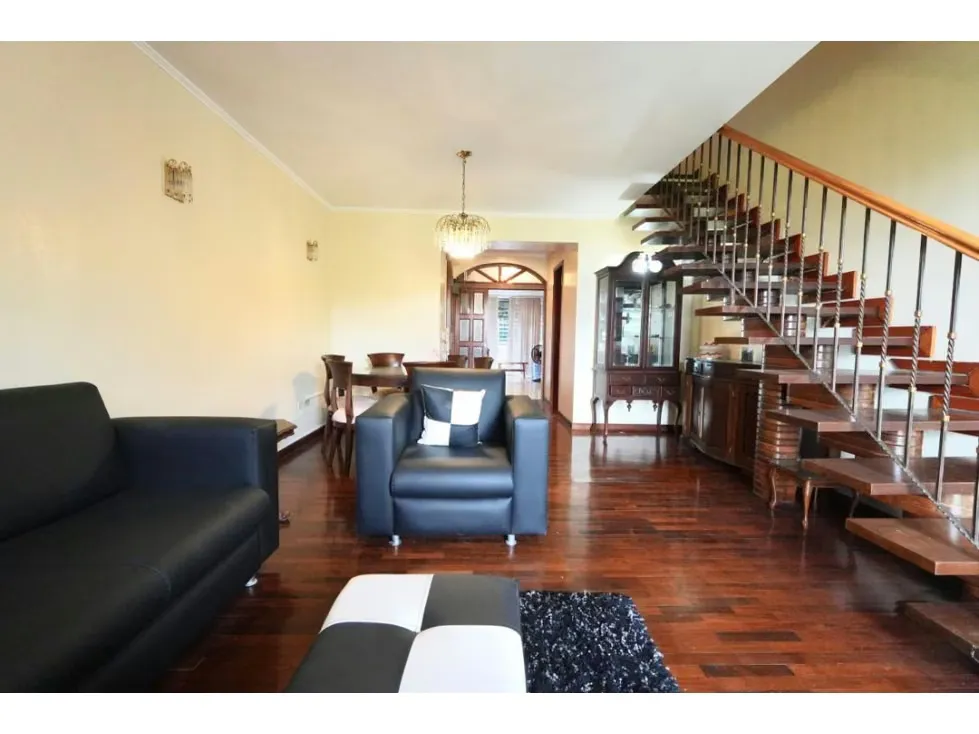 Venta impecable Duplex en Villa Nueva El Hatillo amoblado 180000$ - 13