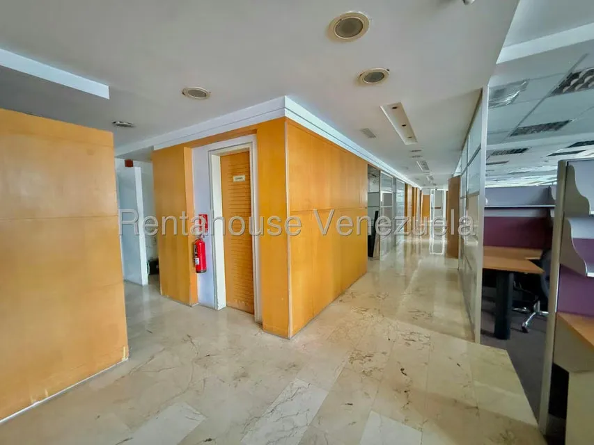 Oficina en Venta en Bello Monte, Distrito Metropolitano - 13