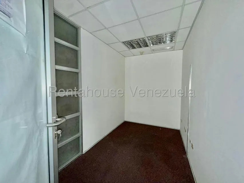 Oficina en Venta en Bello Monte, Distrito Metropolitano - 33