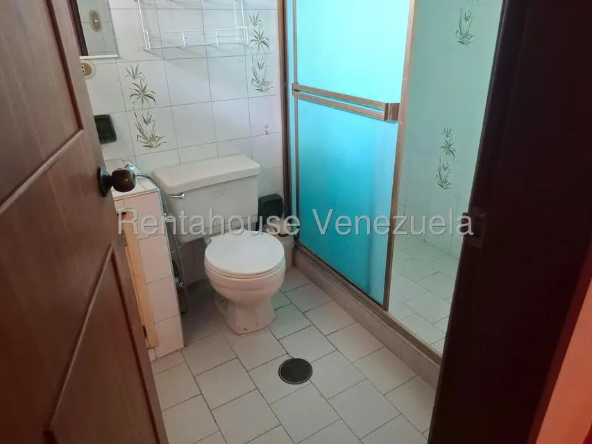 Casa (1 Nivel) en Venta en Parroquia Catedral, Lara - 18