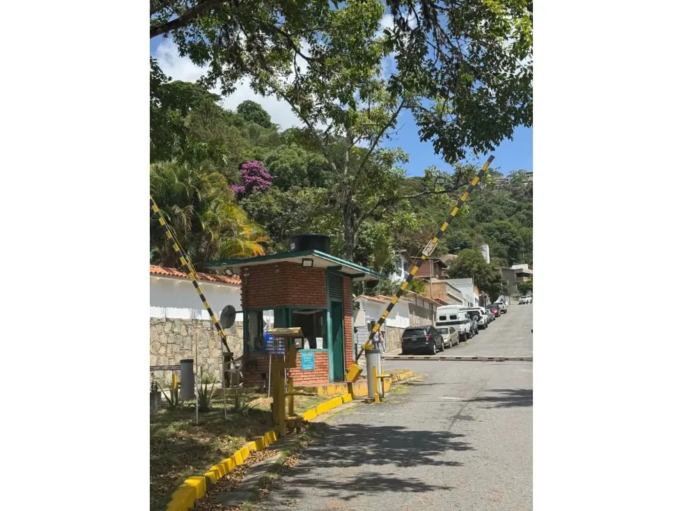 Vendo casa en calle cerrada 430m2 San Luis 9125 - 2