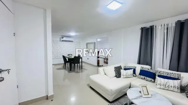 Townhouse En Alquiler, Puerta Maraven. - 4