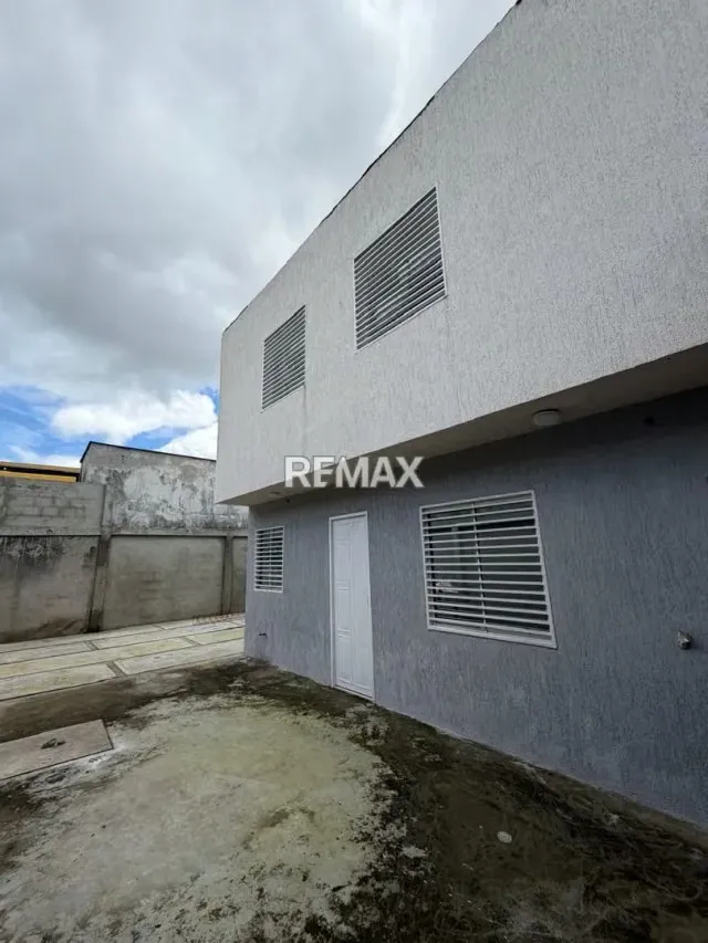 Venta de Town house en la Castellana urbanización Las Trinitarias - 9