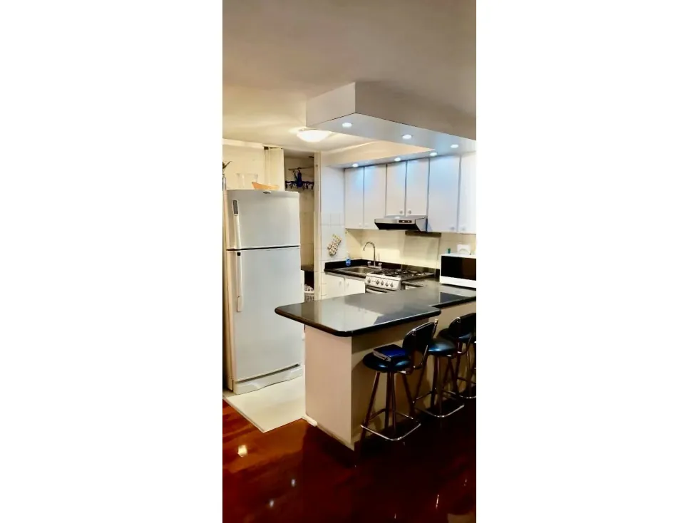Se vende Apto 66m2 2 Hab/1 b/ 1/p Sábana Grande - 3