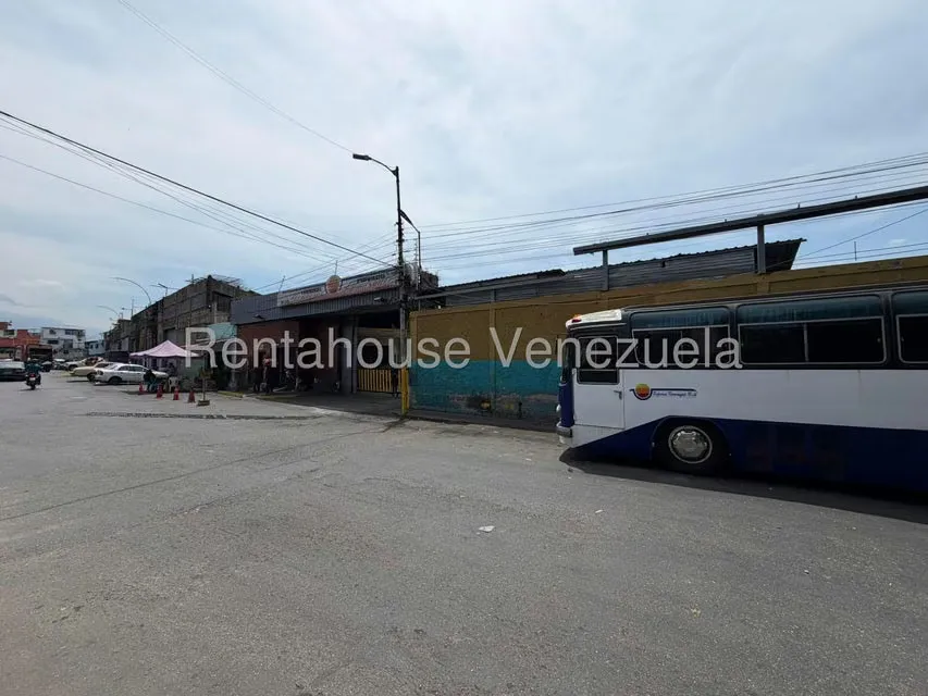 Galpon - Deposito en Venta en San Martin, Distrito Metropolitano - 24