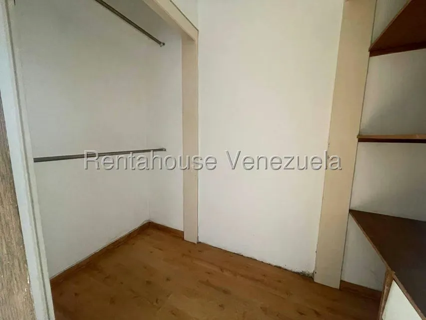 Apartamento (1 Nivel) en Venta en Del Este, Lara - 11