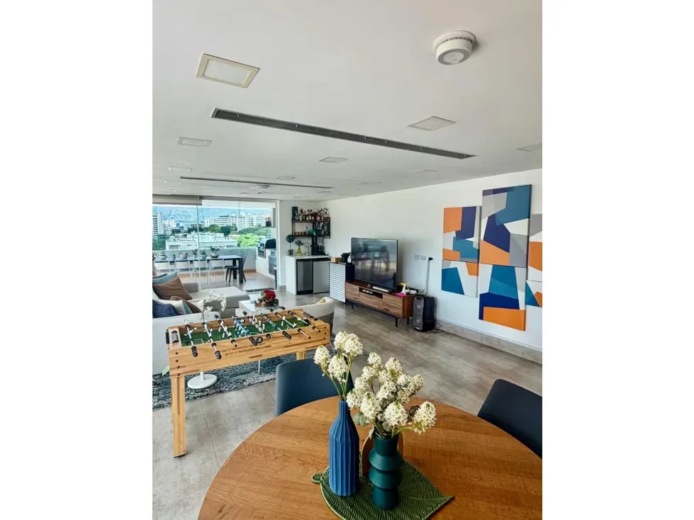 Se vende Ph en calle cerrada 383m2 Los Naranjos de las Mercedes 4695 - 29