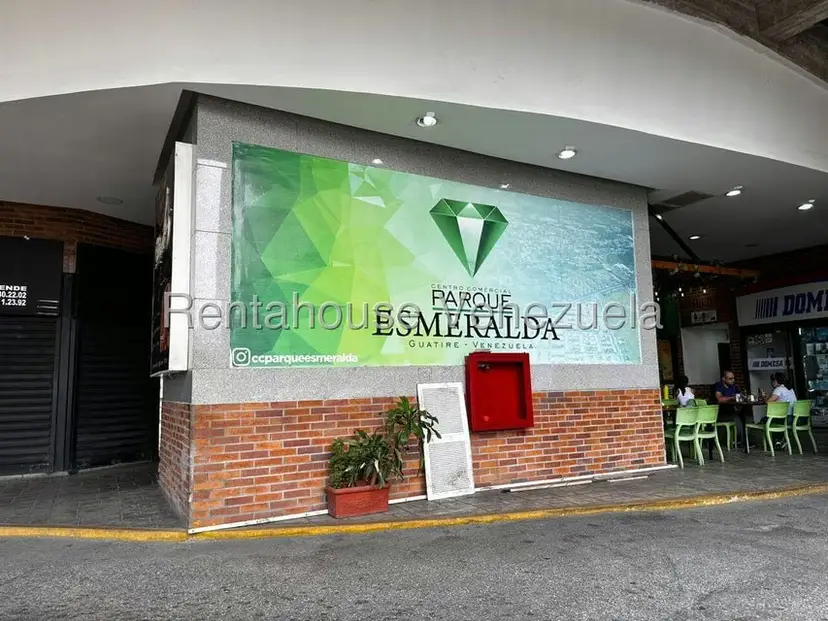 Comercial (Local Comercial) en Venta en El Ingenio, Miranda