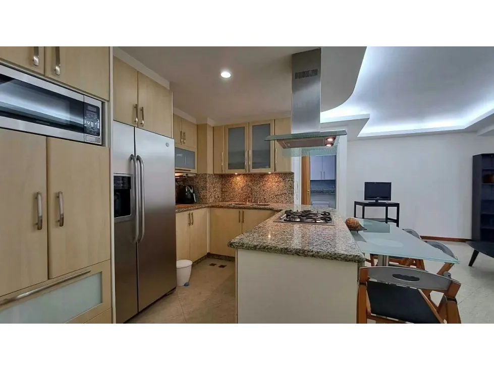 Se alquila apartamento 70m2 Campo Alegre 4758 - 2