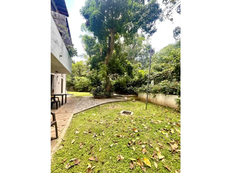 Vendo casa en calle cerrada 750m2 La Castellana 8996 - 9