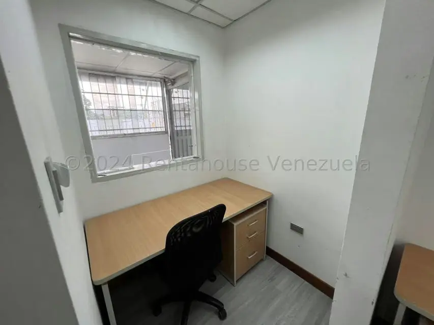 Consultorio Medico en Venta en El Marques, Distrito Metropolitano - 12